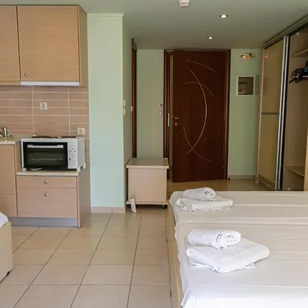 公寓 Jj Rooms Apartments Pefkohori *