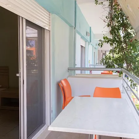 Jj Rooms Apartments Pefkohori 公寓 *