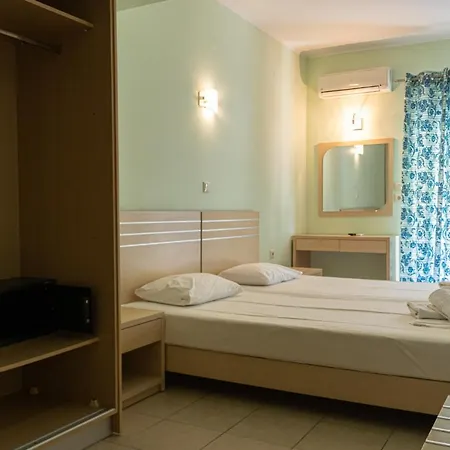 Jj Rooms Apartments Pefkohori
